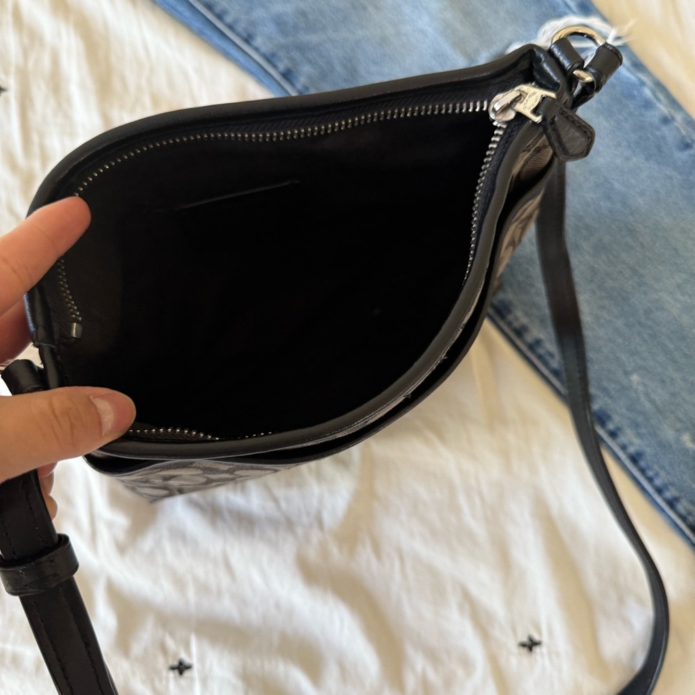 Coach‎ Black with Grey Crossbody Bag - Picture 5 of 6